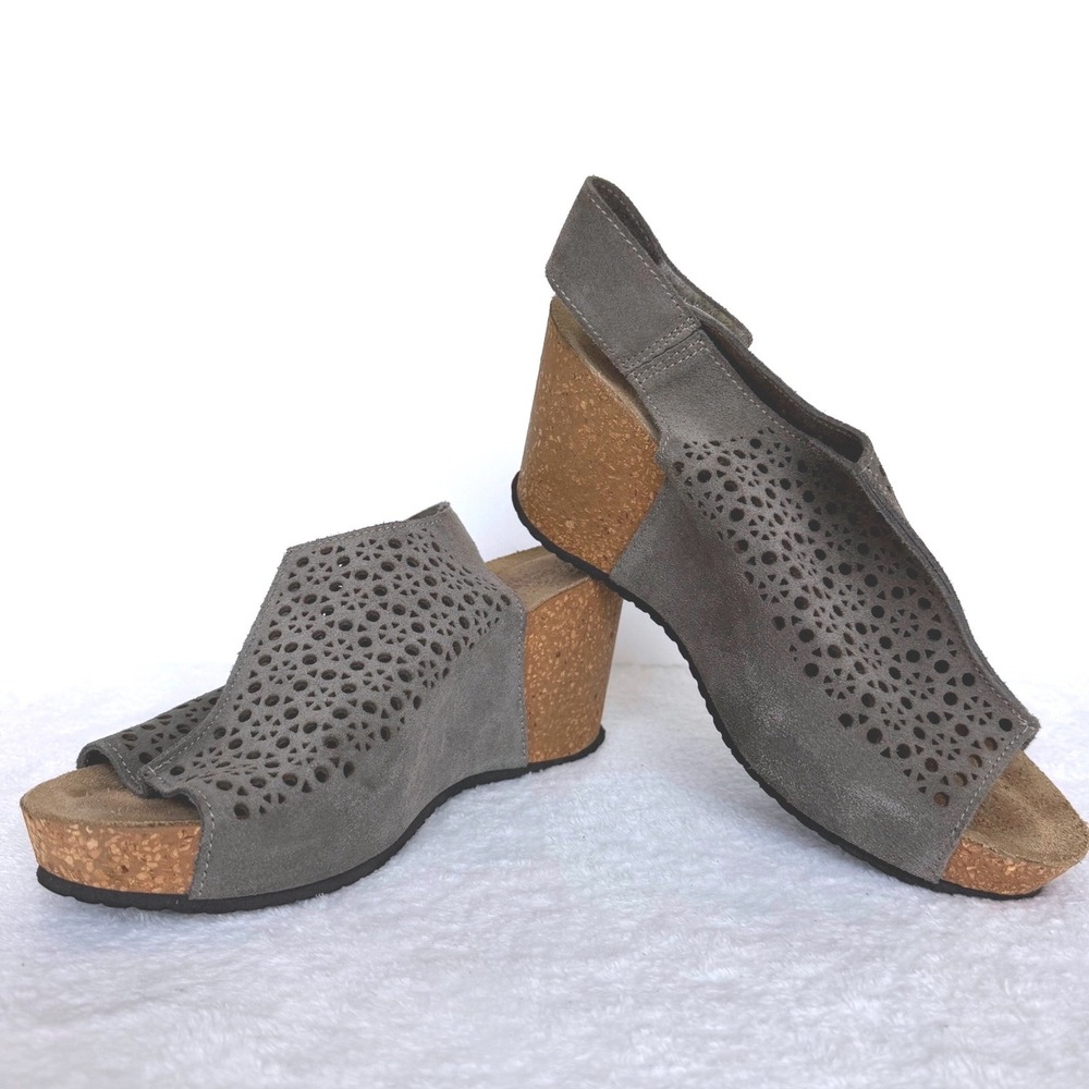 A. Giannetti Grey Perforated Leather Cork Wedge Sandals Made in Italy Size 9.5
